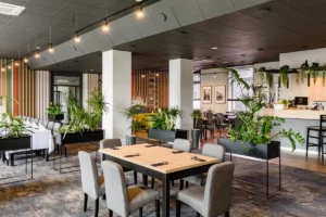Sala restauracji Estella przy ul. Węgorka w Poznaniu