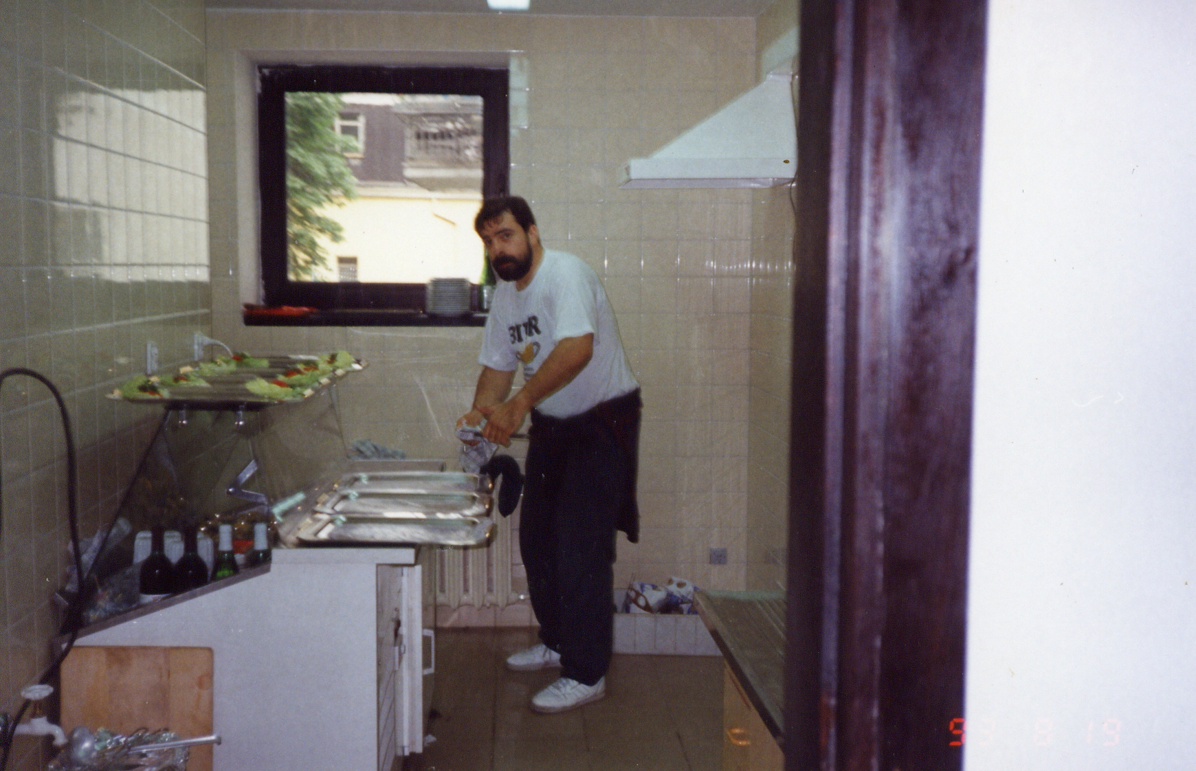 PAN, sierpień 1993 — archiwalna publikacja o Estelli.
